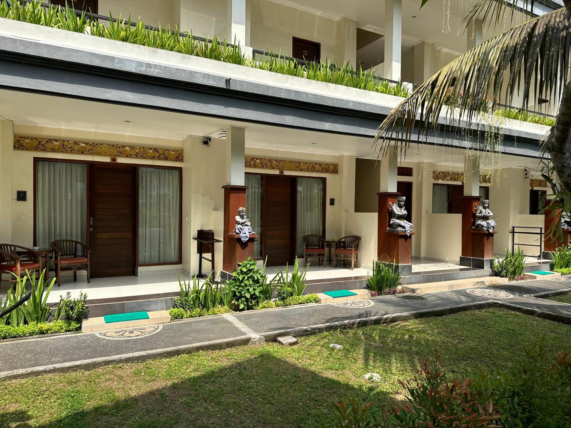 Brata Cottage Ubud Екстер'єр фото